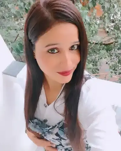 Call Girls in Jodiya